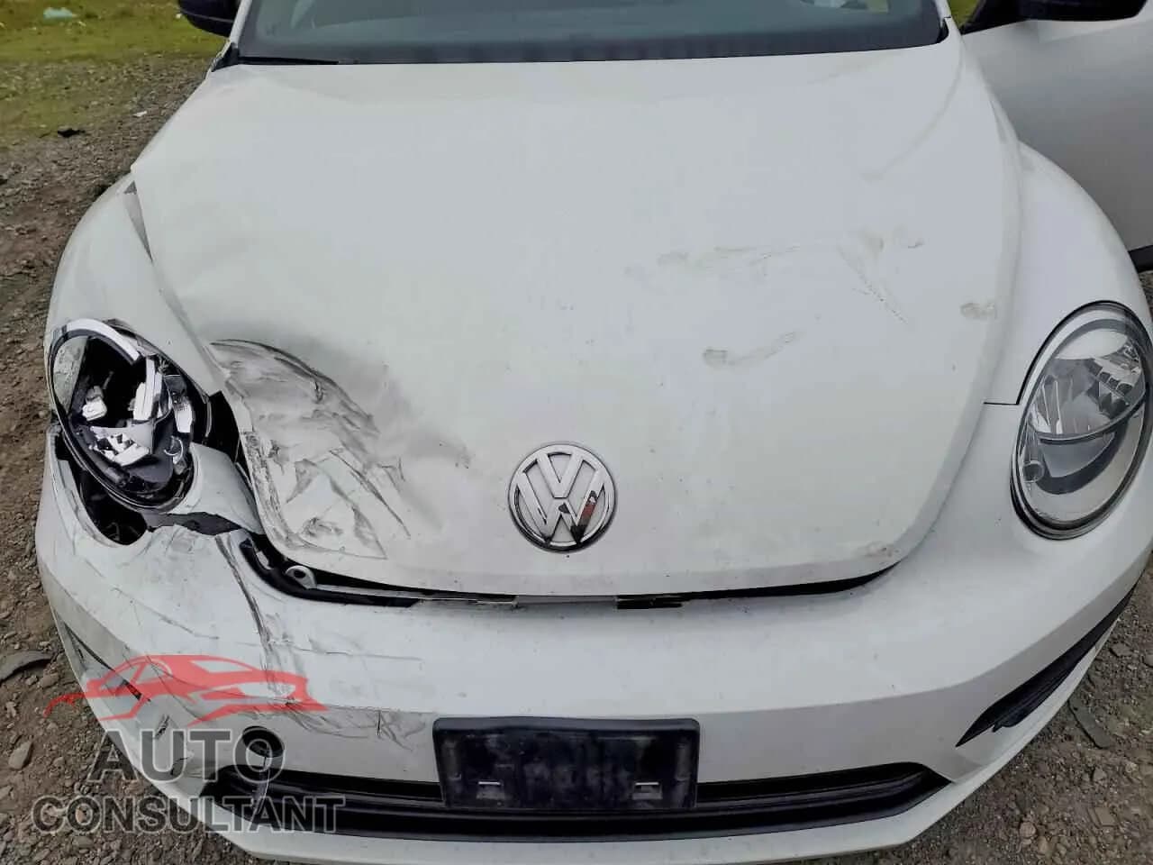 2017 VOLKSWAGEN BEETLE Damaged VIN 3VWF17ATXHM607392 – photo 11 2017 VOLKSWAGEN BEETLE Damaged VIN 3VWF17ATXHM607392 – photo 11