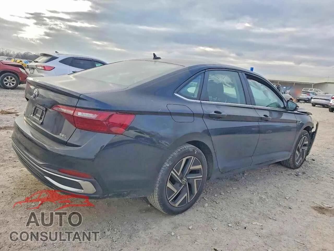 2024 VOLKSWAGEN JETTA Damaged VIN 3VWGM7BU8RM018216 – side profile 2024 VOLKSWAGEN JETTA Damaged VIN 3VWGM7BU8RM018216 – side profile