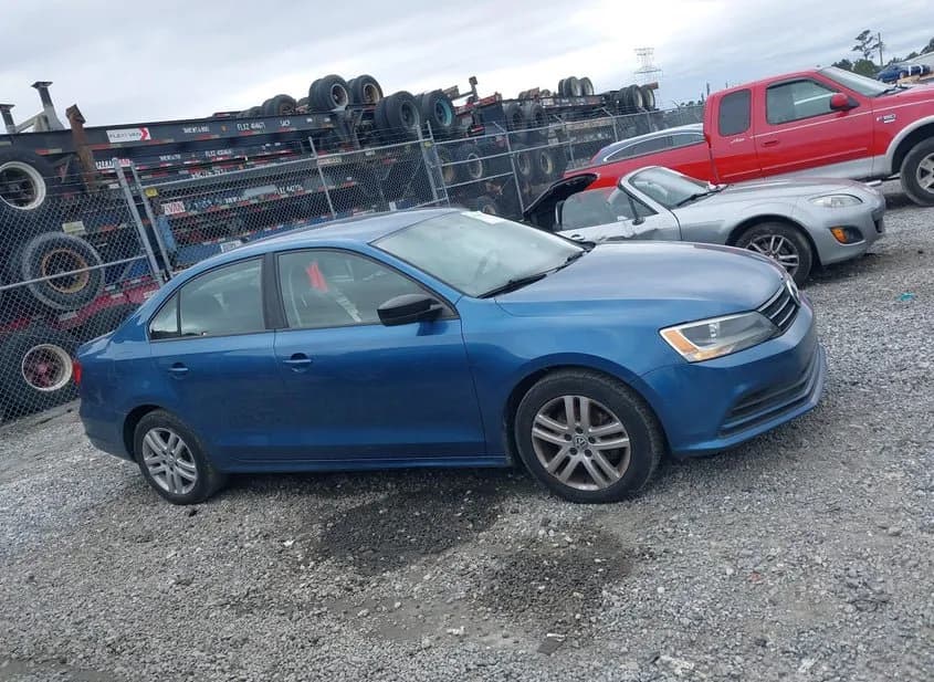 2015 VOLKSWAGEN Jetta Used VIN 3VWLA7AJ3FM210119 – undercarriage 2015 VOLKSWAGEN Jetta Used VIN 3VWLA7AJ3FM210119 – undercarriage