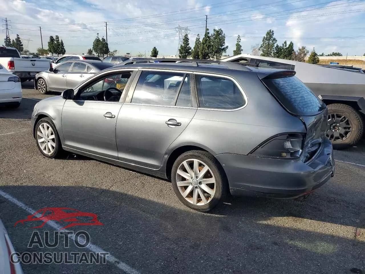 2010 VOLKSWAGEN JETTA Damaged VIN 3VWPZ7AJ6AM688294 – rear exterior 2010 VOLKSWAGEN JETTA Damaged VIN 3VWPZ7AJ6AM688294 – rear exterior