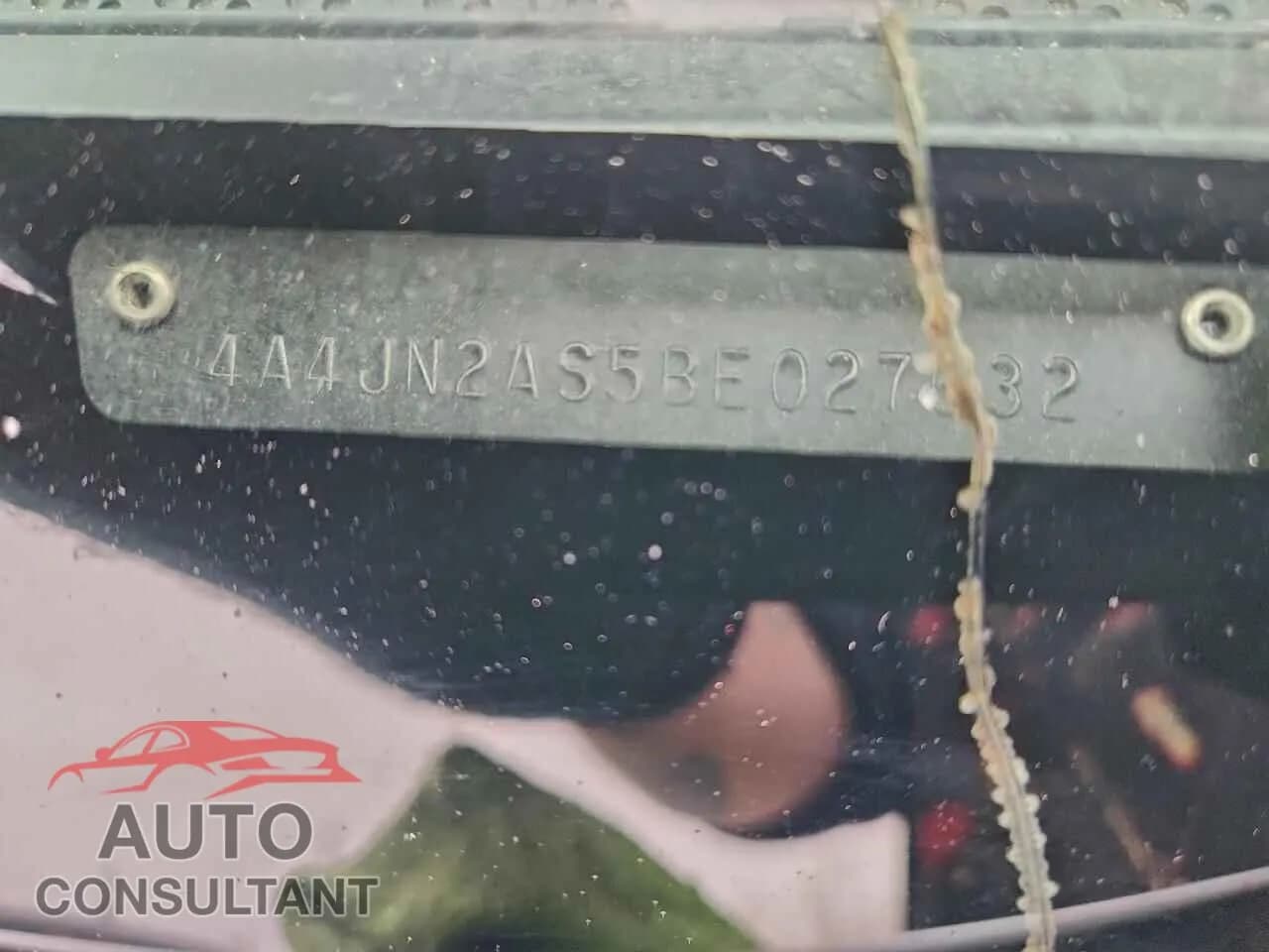 2011 MITSUBISHI ENDEAVOR Damaged VIN 4A4JN2AS5BE027632 – photo 13 2011 MITSUBISHI ENDEAVOR Damaged VIN 4A4JN2AS5BE027632 – photo 13