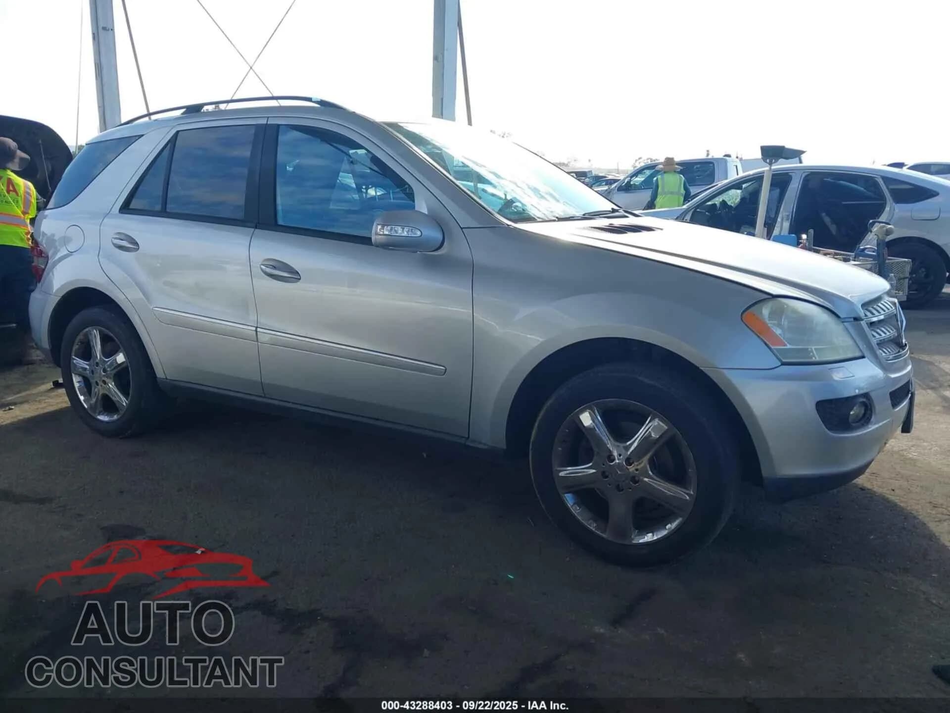 2006 MERCEDES-BENZ ML 500 Damaged VIN 4JGBB75E36A068260 – front exterior 2006 MERCEDES-BENZ ML 500 Damaged VIN 4JGBB75E36A068260 – front exterior