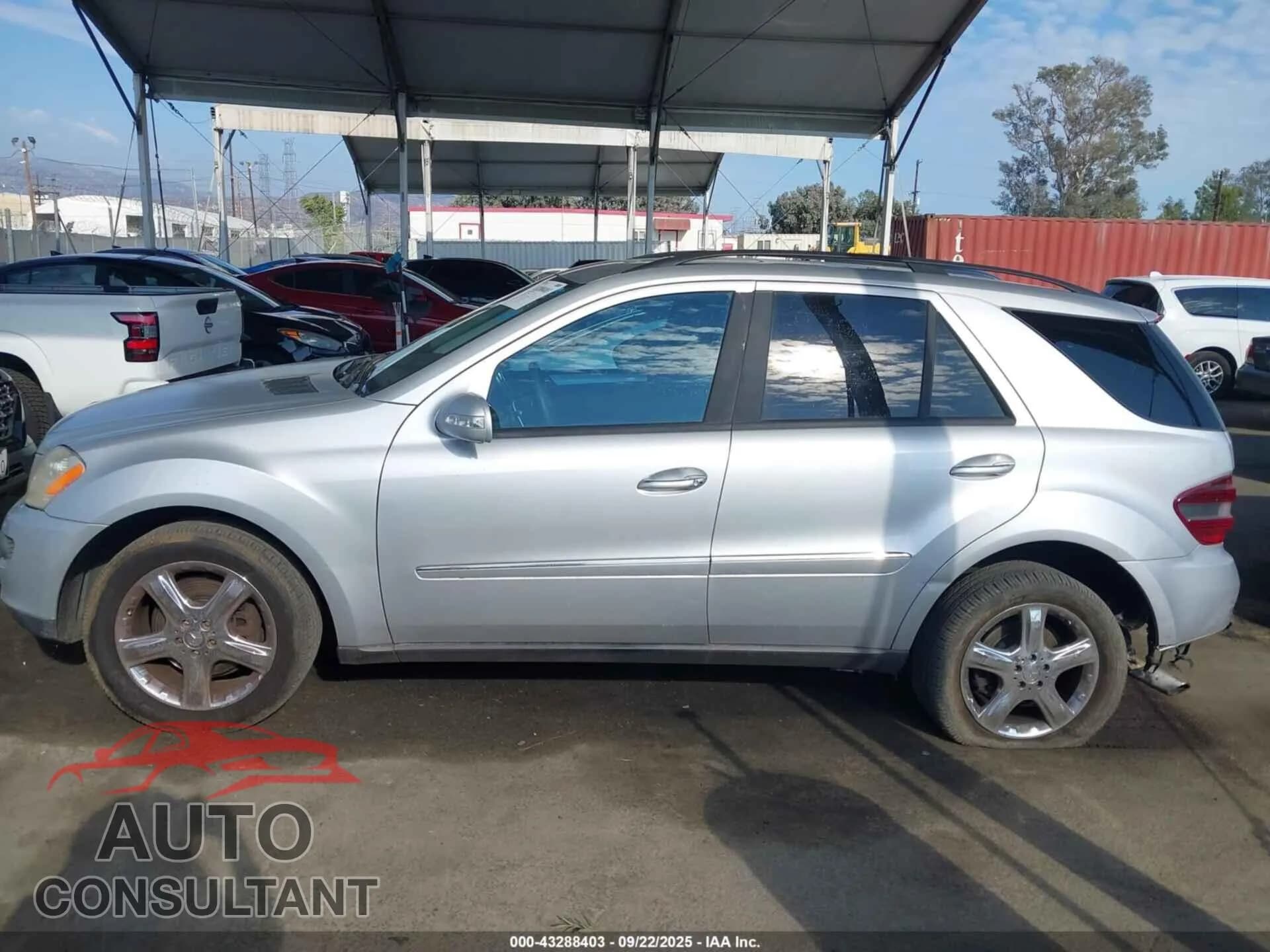 2006 MERCEDES-BENZ ML 500 Damaged VIN 4JGBB75E36A068260 – photo 14 2006 MERCEDES-BENZ ML 500 Damaged VIN 4JGBB75E36A068260 – photo 14
