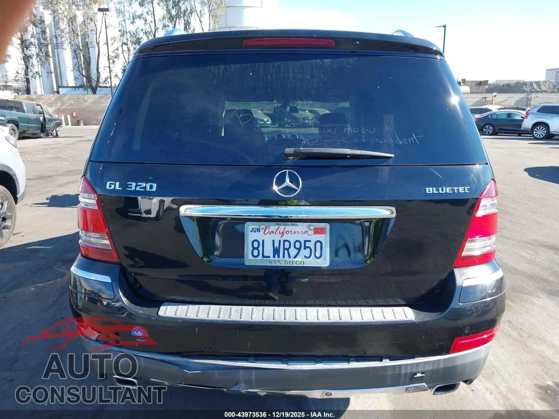 2009 MERCEDES-BENZ GL 320 BLUETEC Damaged VIN 4JGBF25E29A493447 – photo 12 2009 MERCEDES-BENZ GL 320 BLUETEC Damaged VIN 4JGBF25E29A493447 – photo 12