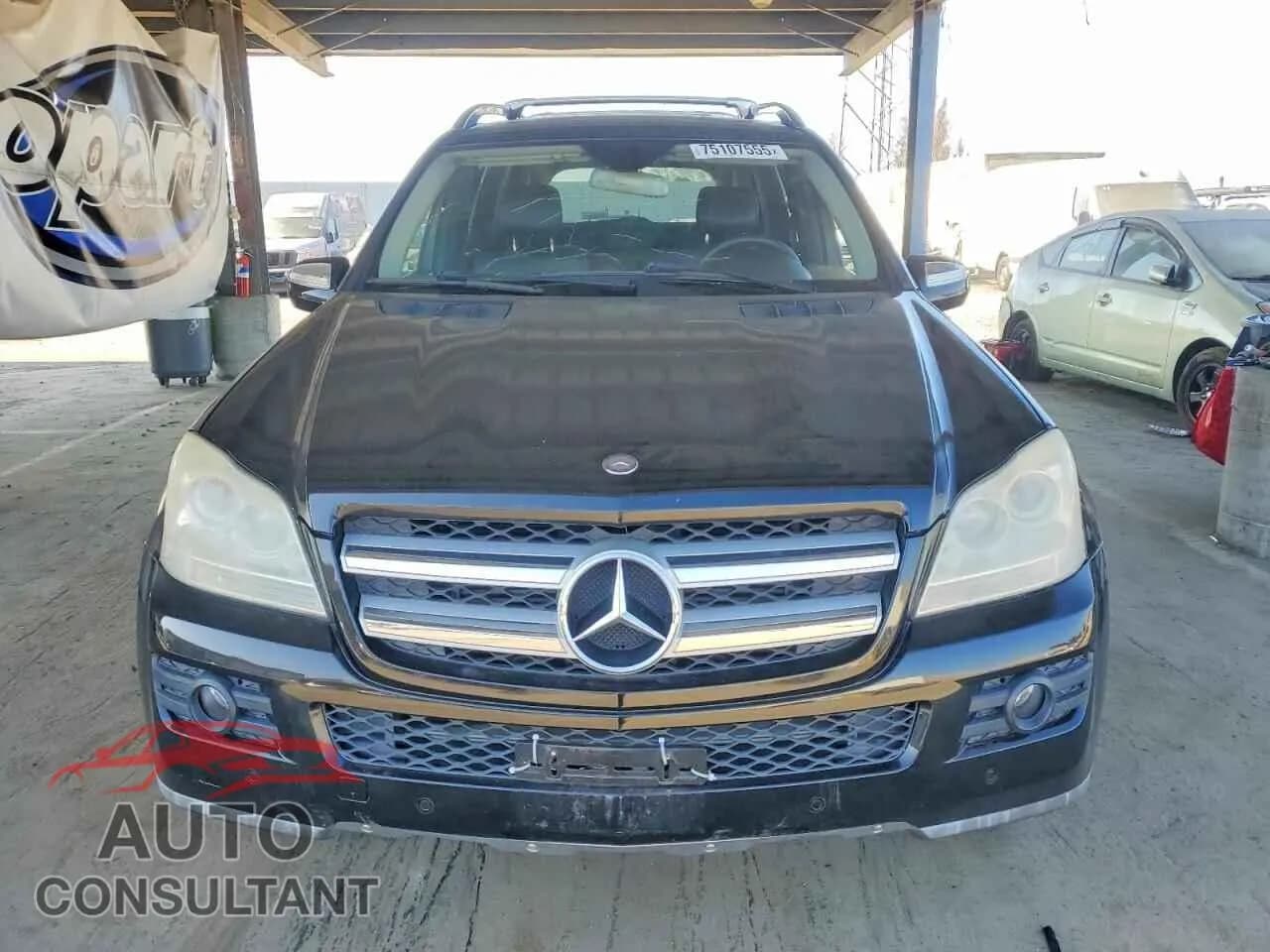 2009 MERCEDES-BENZ GL-CLASS Damaged VIN 4JGBF25E69A528555 – interior seats 2009 MERCEDES-BENZ GL-CLASS Damaged VIN 4JGBF25E69A528555 – interior seats