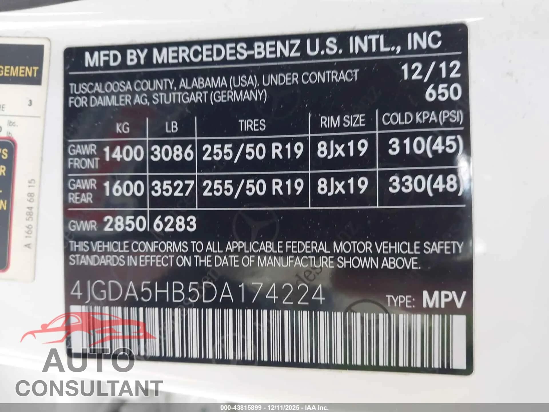 2013 MERCEDES-BENZ ML 350 Damaged VIN 4JGDA5HB5DA174224 – trunk area 2013 MERCEDES-BENZ ML 350 Damaged VIN 4JGDA5HB5DA174224 – trunk area