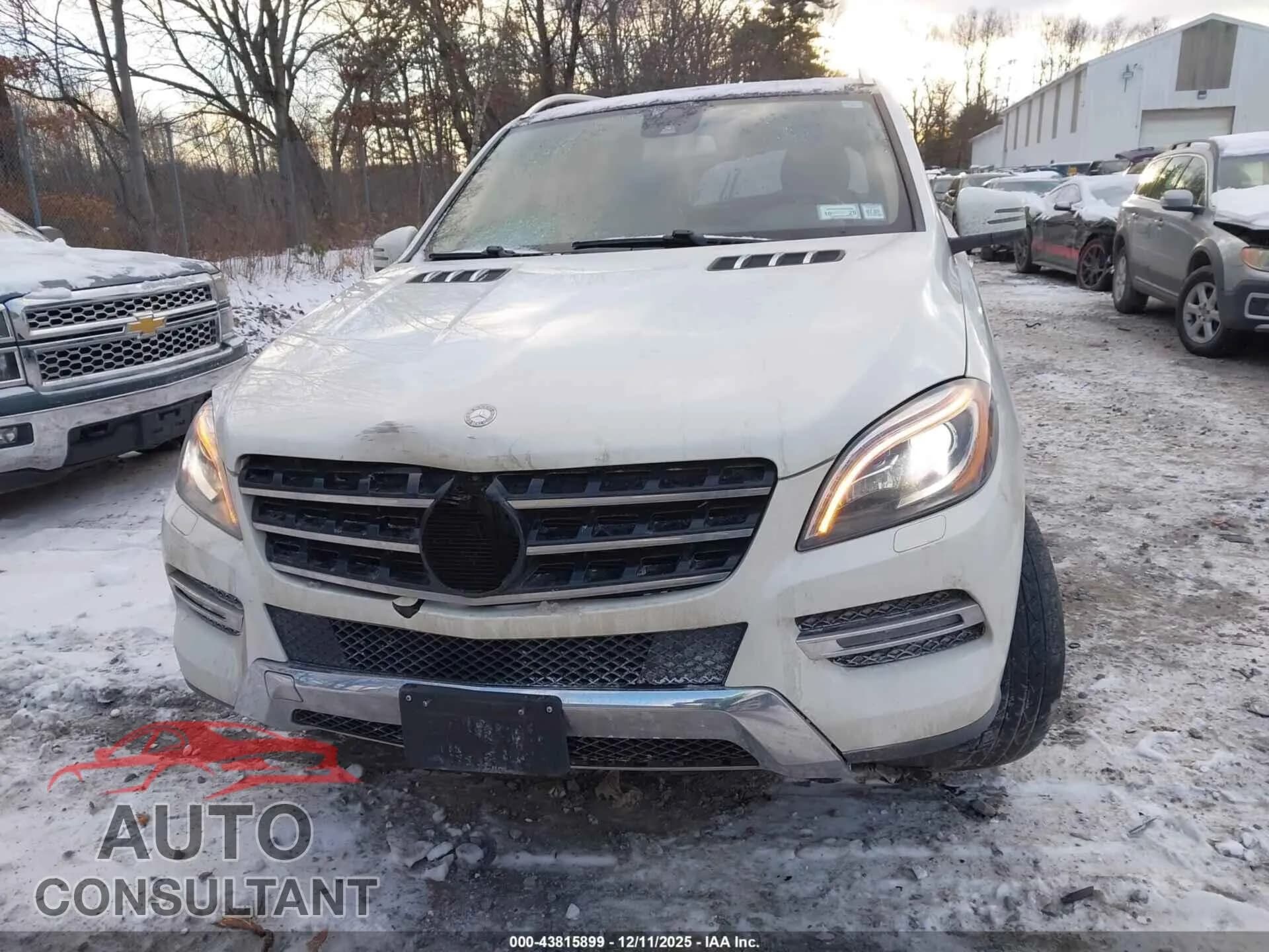 2013 MERCEDES-BENZ ML 350 Damaged VIN 4JGDA5HB5DA174224 – photo 12 2013 MERCEDES-BENZ ML 350 Damaged VIN 4JGDA5HB5DA174224 – photo 12