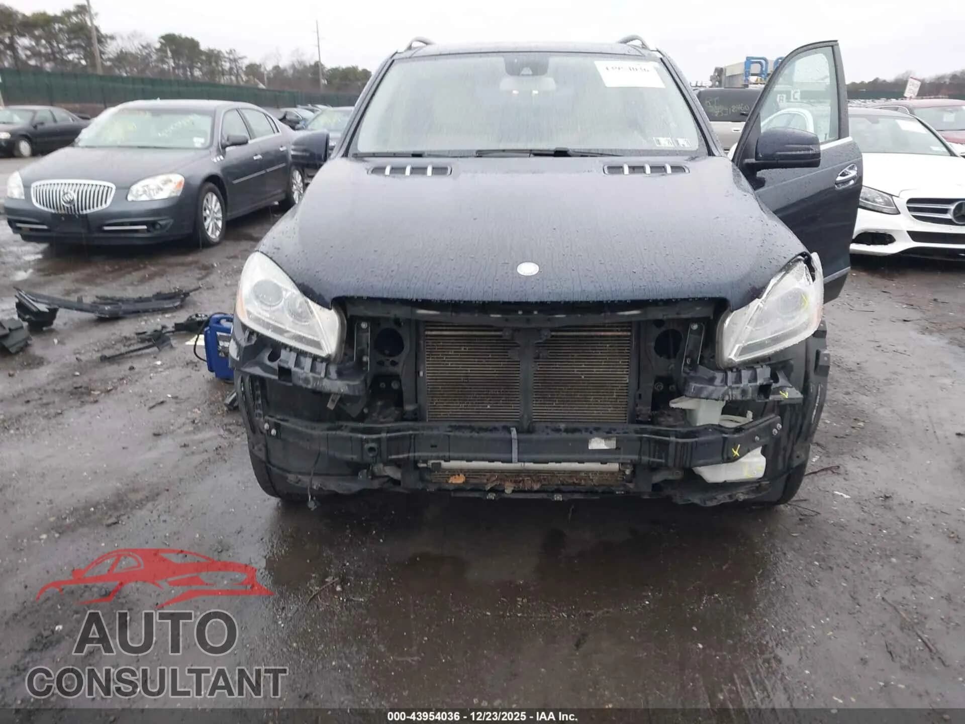 2013 MERCEDES-BENZ ML 350 Damaged VIN 4JGDA5HB6DA235418 – engine bay 2013 MERCEDES-BENZ ML 350 Damaged VIN 4JGDA5HB6DA235418 – engine bay