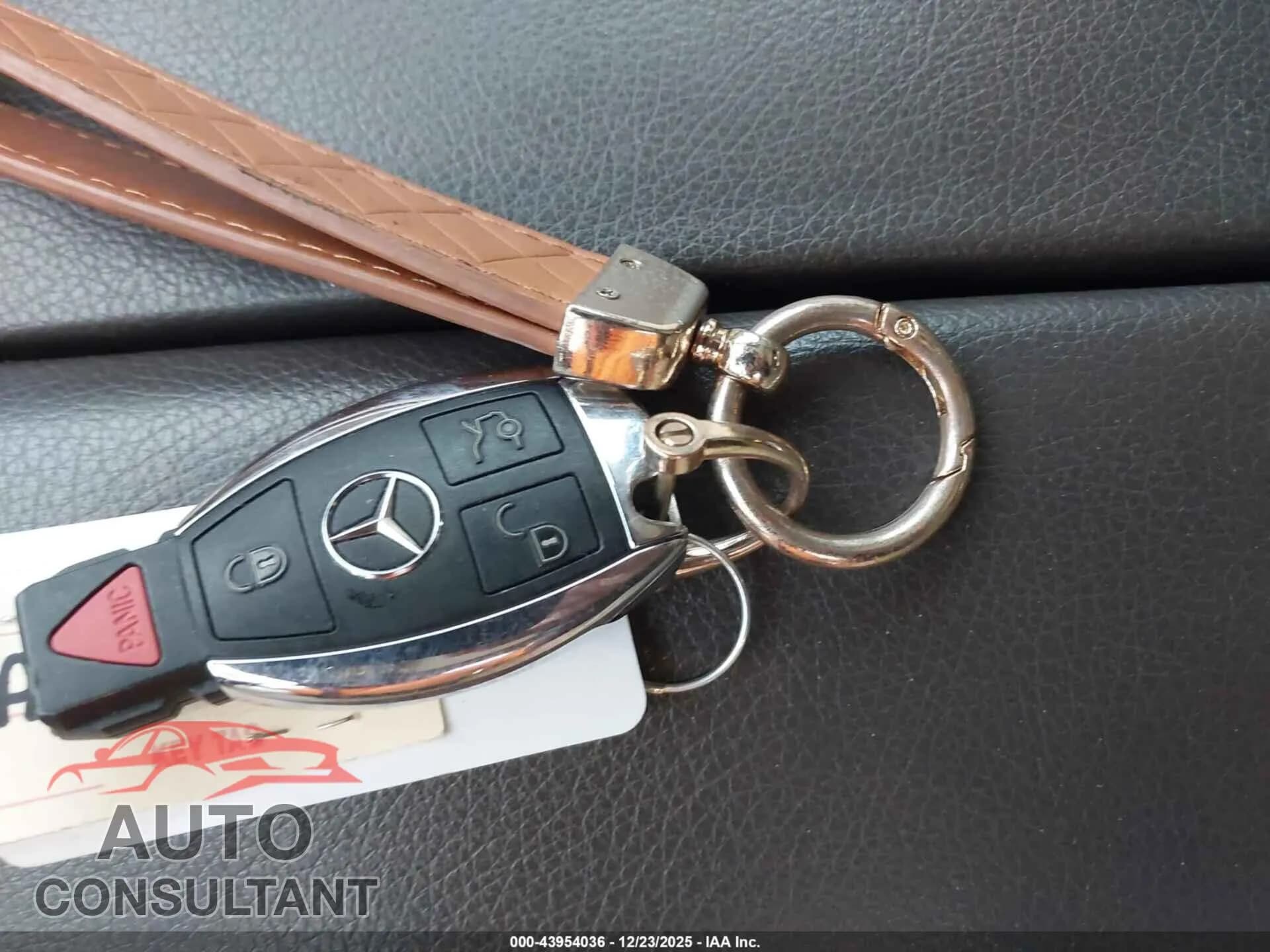 2013 MERCEDES-BENZ ML 350 Damaged VIN 4JGDA5HB6DA235418 – photo 11 2013 MERCEDES-BENZ ML 350 Damaged VIN 4JGDA5HB6DA235418 – photo 11