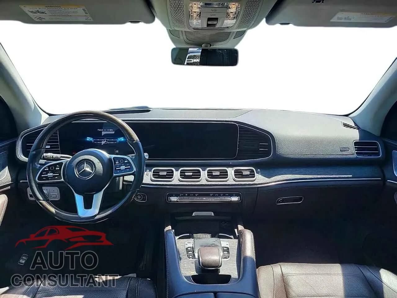 2020 MERCEDES-BENZ GLE-CLASS Used VIN 4JGFB5KBXLA113366 – trunk area 2020 MERCEDES-BENZ GLE-CLASS Used VIN 4JGFB5KBXLA113366 – trunk area