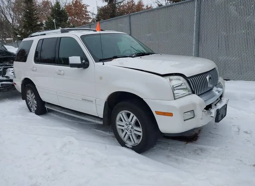 1999 MERCURY Mountaineer Used VIN 4M2ZU52P2XUJ13609 – rear exterior 1999 MERCURY Mountaineer Used VIN 4M2ZU52P2XUJ13609 – rear exterior