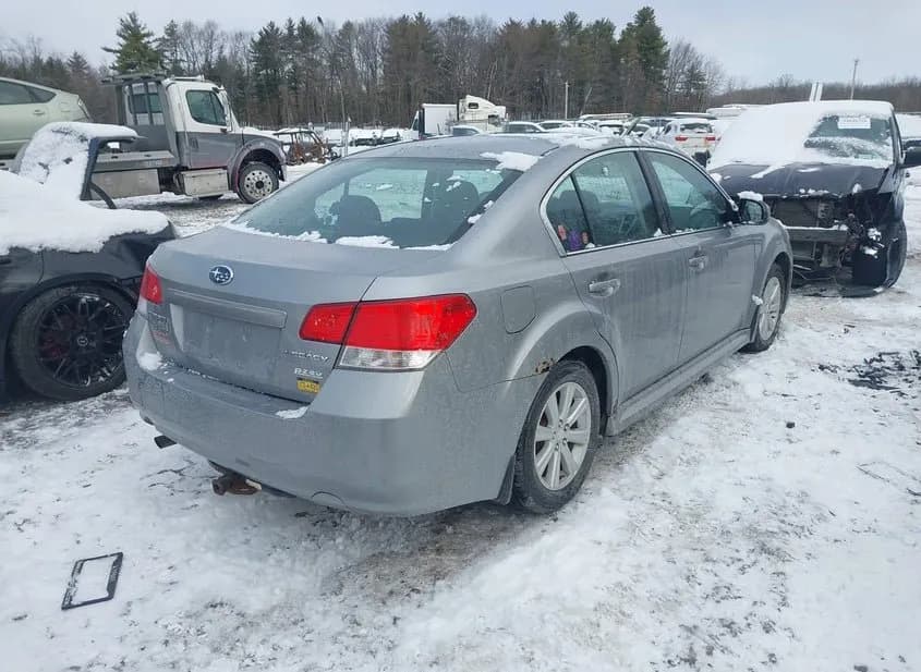 2010 SUBARU Legacy Used VIN 4S3BMBG64A3238923 – exterior detail 2010 SUBARU Legacy Used VIN 4S3BMBG64A3238923 – exterior detail