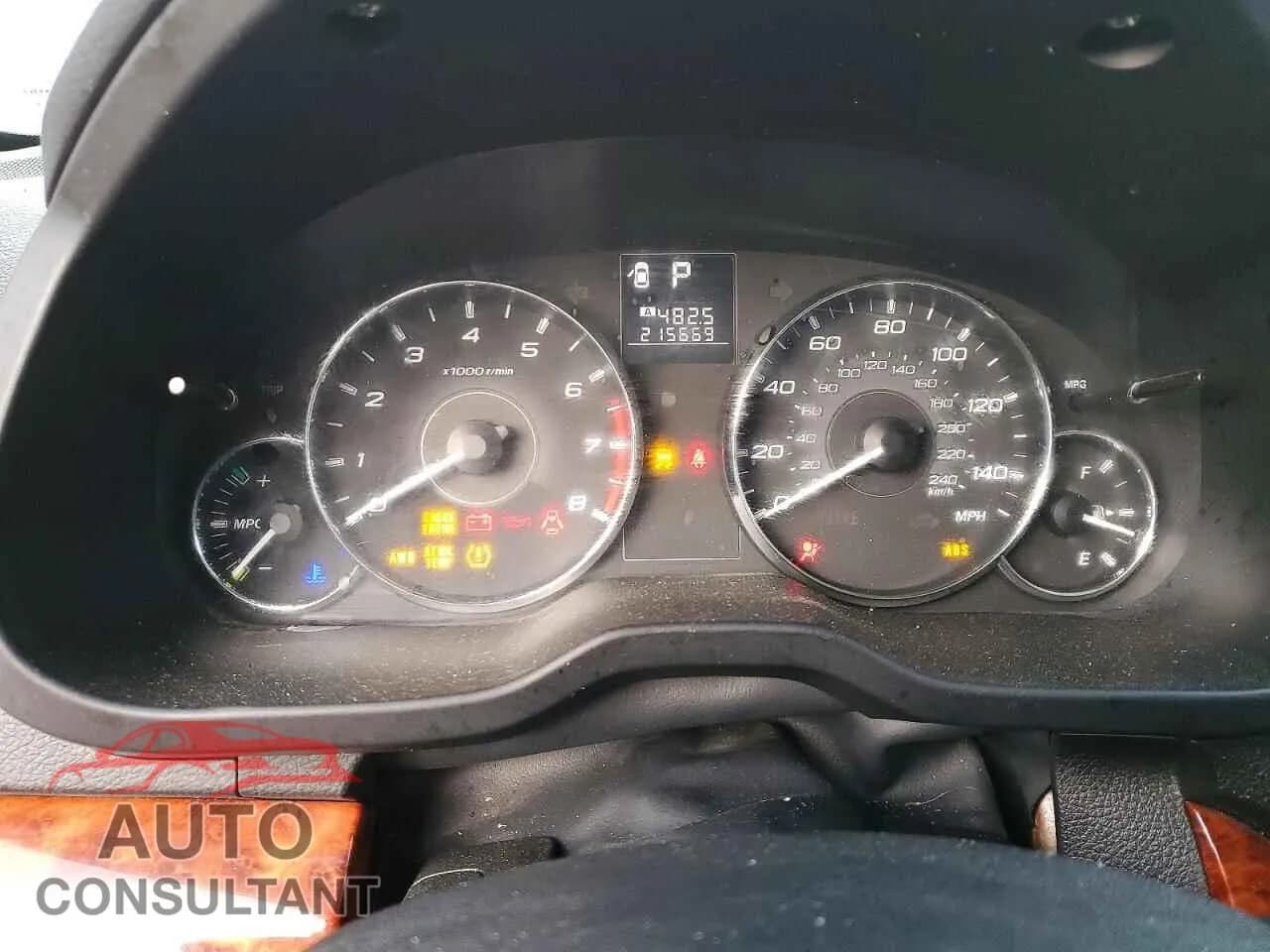 2011 SUBARU OUTBACK Damaged VIN 4S4BRBKC7B3383885 – trunk area 2011 SUBARU OUTBACK Damaged VIN 4S4BRBKC7B3383885 – trunk area