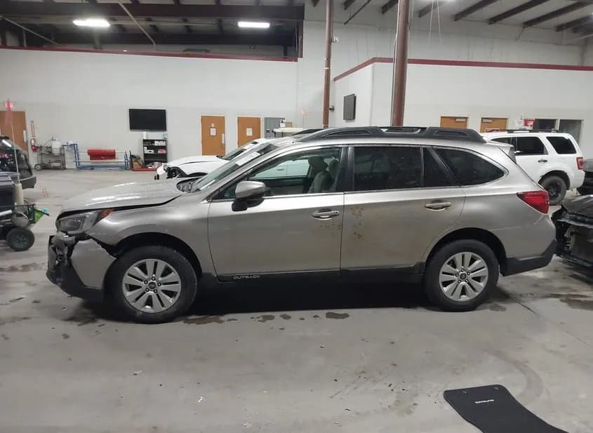 2019 SUBARU Outback Used VIN 4S4BSAHC9K3316761 – rear exterior 2019 SUBARU Outback Used VIN 4S4BSAHC9K3316761 – rear exterior