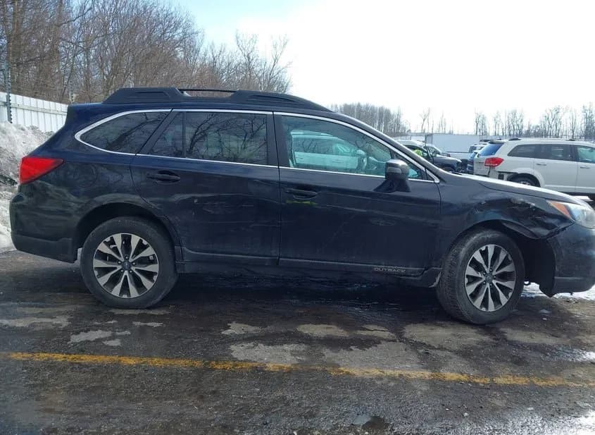 2016 SUBARU Outback Used VIN 4S4BSBNC9G3238208 – rear exterior 2016 SUBARU Outback Used VIN 4S4BSBNC9G3238208 – rear exterior