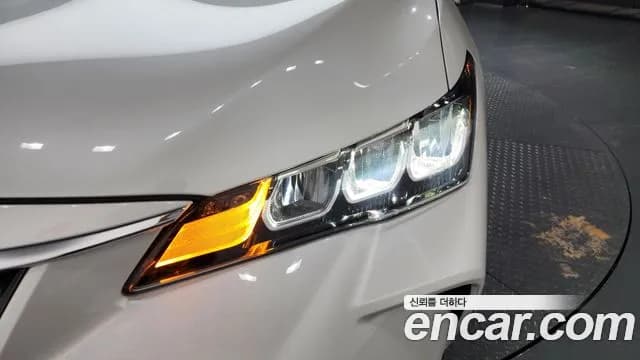 2019 Toyota Avalon 5th Gen 2.5 Hybrid Sold VIN 4T1B21FB7KU002546 – front exterior 2019 Toyota Avalon 5th Gen 2.5 Hybrid Sold VIN 4T1B21FB7KU002546 – front exterior