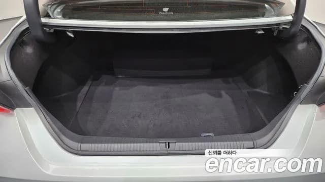 2019 Toyota Avalon 5th Gen 2.5 Hybrid Sold VIN 4T1B21FB7KU002546 – photo 28 2019 Toyota Avalon 5th Gen 2.5 Hybrid Sold VIN 4T1B21FB7KU002546 – photo 28