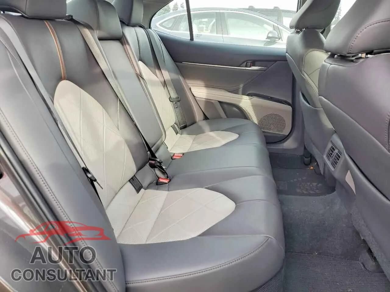 2018 TOYOTA CAMRY Damaged VIN 4T1B21HKXJU503037 – odometer reading 2018 TOYOTA CAMRY Damaged VIN 4T1B21HKXJU503037 – odometer reading