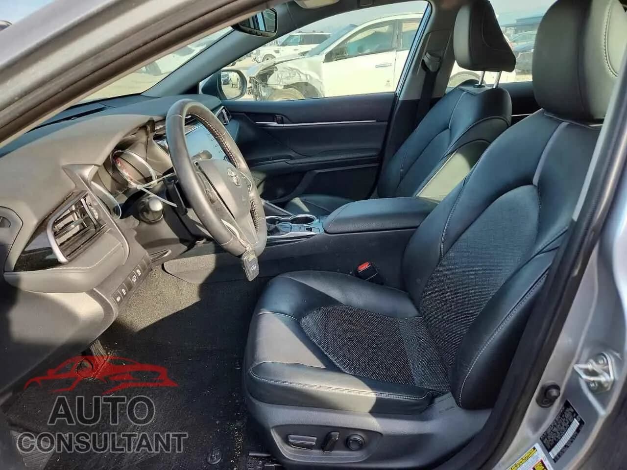 2019 TOYOTA CAMRY Damaged VIN 4T1B61HK9KU829126 – exterior detail 2019 TOYOTA CAMRY Damaged VIN 4T1B61HK9KU829126 – exterior detail