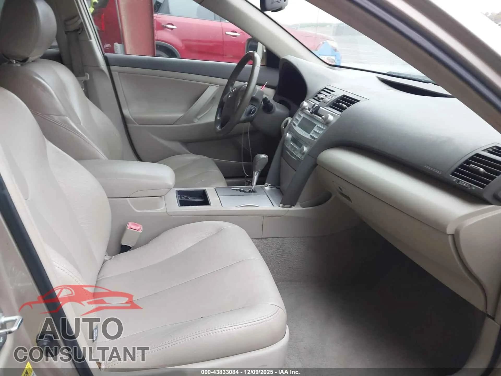 2009 TOYOTA CAMRY HYBRID Damaged VIN 4T1BB46K89U087389 – interior seats 2009 TOYOTA CAMRY HYBRID Damaged VIN 4T1BB46K89U087389 – interior seats