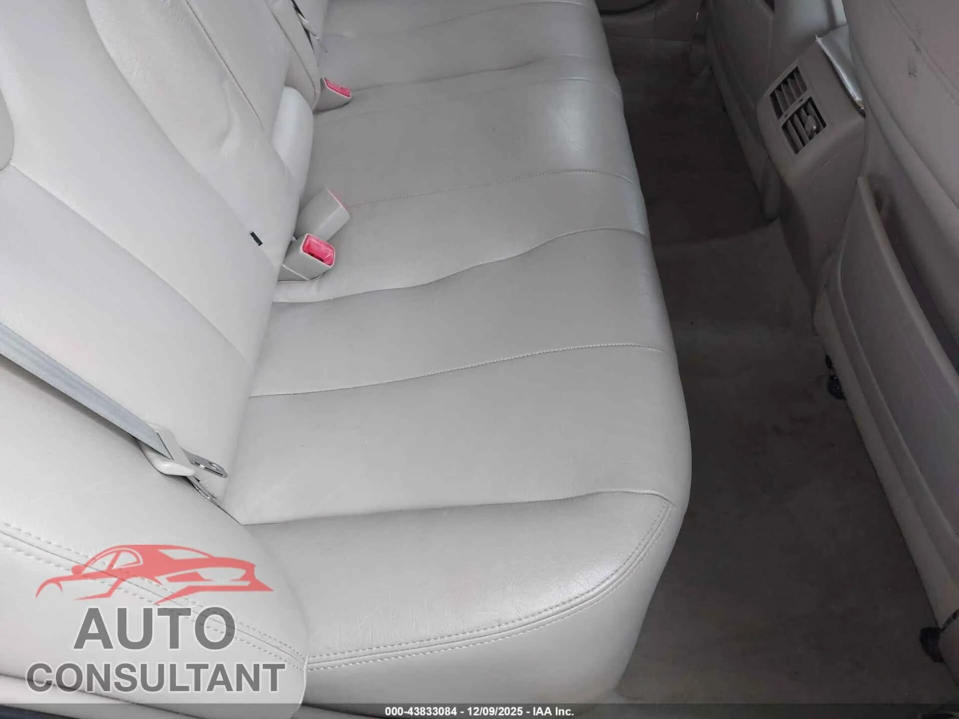 2009 TOYOTA CAMRY HYBRID Damaged VIN 4T1BB46K89U087389 – undercarriage 2009 TOYOTA CAMRY HYBRID Damaged VIN 4T1BB46K89U087389 – undercarriage