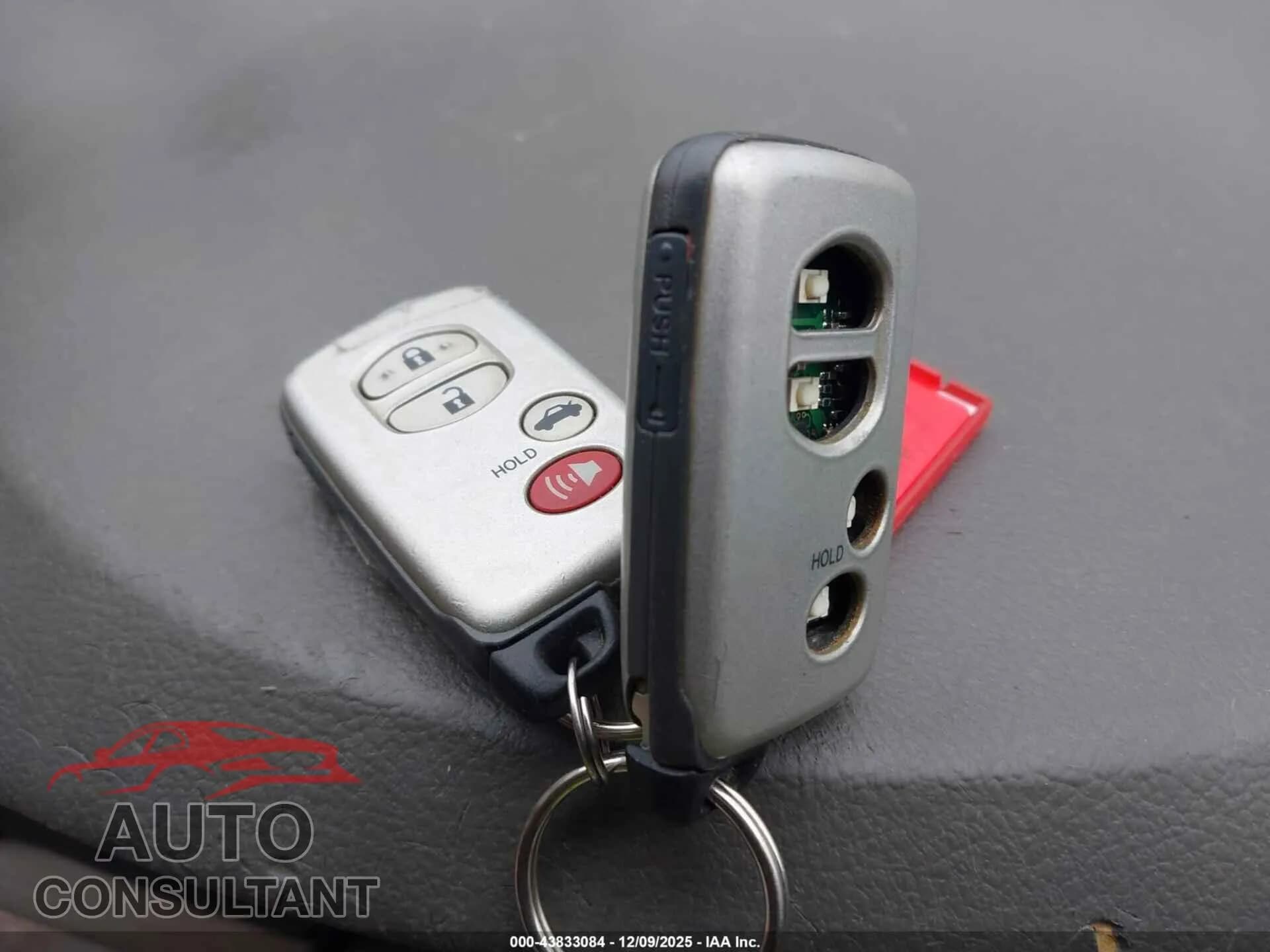 2009 TOYOTA CAMRY HYBRID Damaged VIN 4T1BB46K89U087389 – photo 11 2009 TOYOTA CAMRY HYBRID Damaged VIN 4T1BB46K89U087389 – photo 11