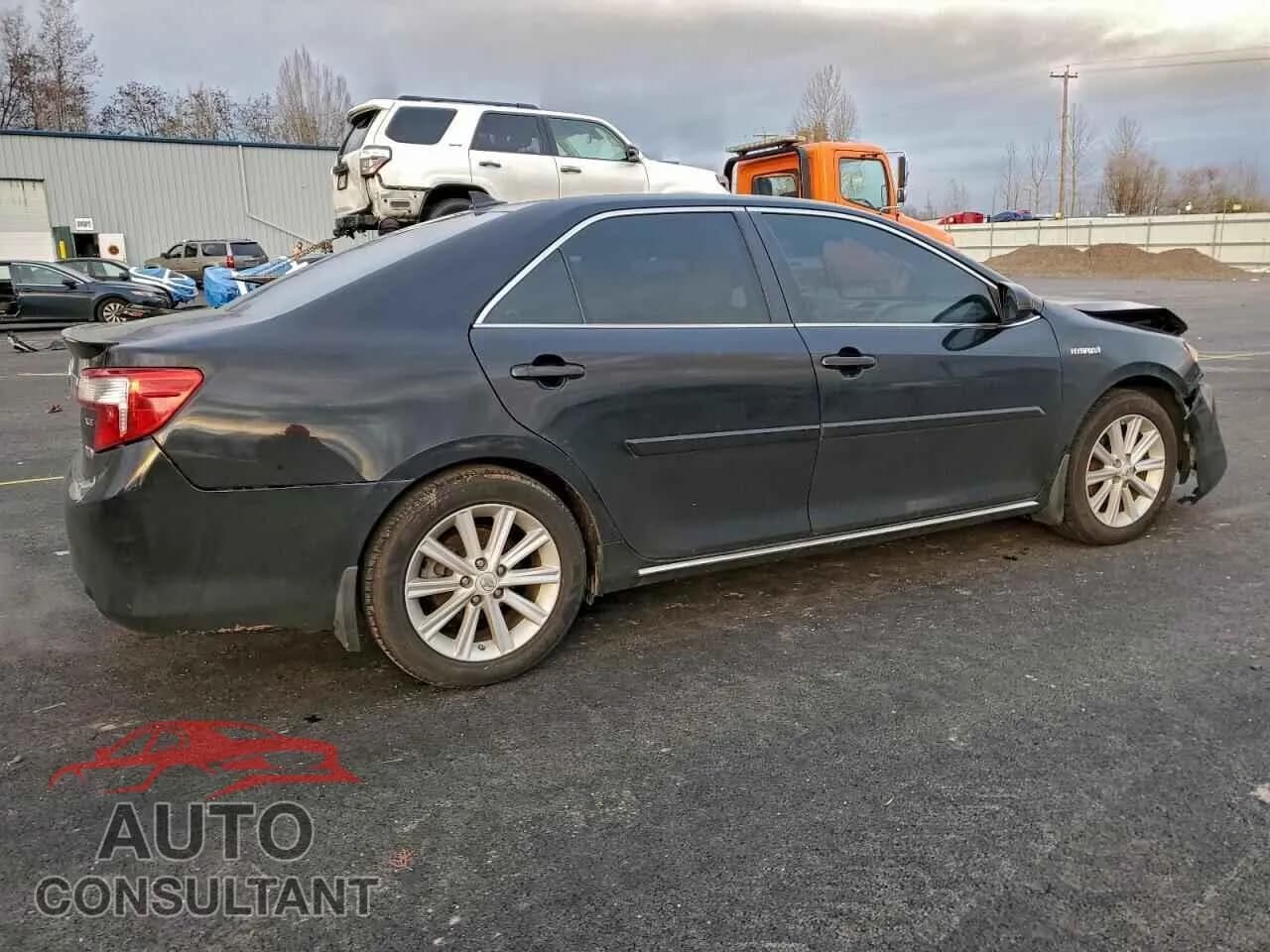 2012 TOYOTA CAMRY Damaged VIN 4T1BD1FK0CU038946 – side profile 2012 TOYOTA CAMRY Damaged VIN 4T1BD1FK0CU038946 – side profile