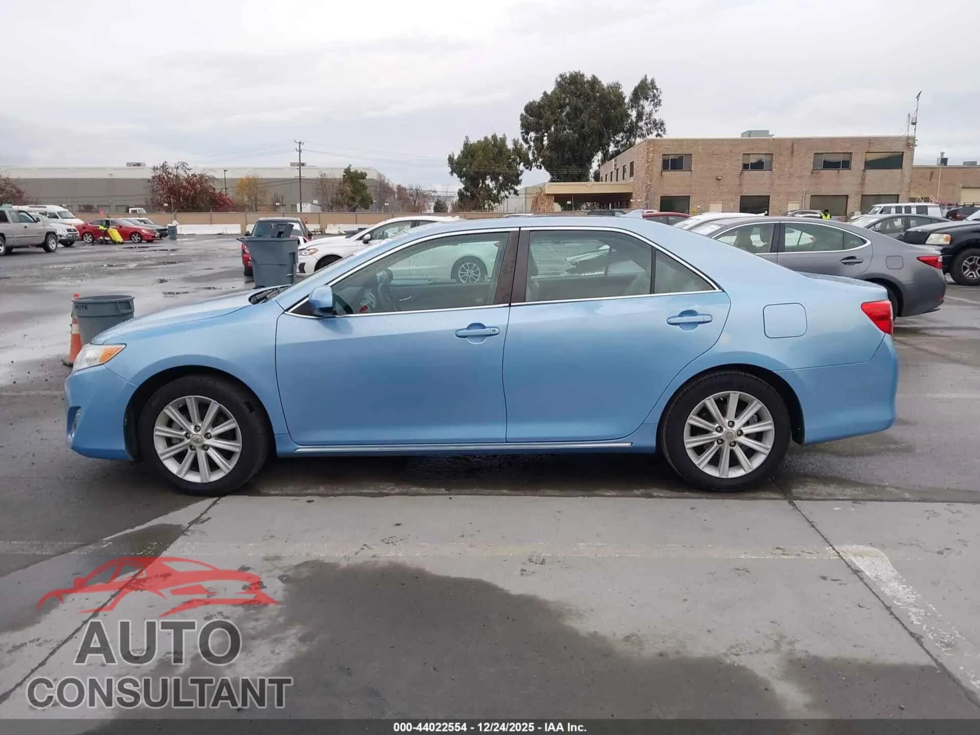 2012 TOYOTA CAMRY HYBRID Damaged VIN 4T1BD1FK1CU007205 – photo 15 2012 TOYOTA CAMRY HYBRID Damaged VIN 4T1BD1FK1CU007205 – photo 15