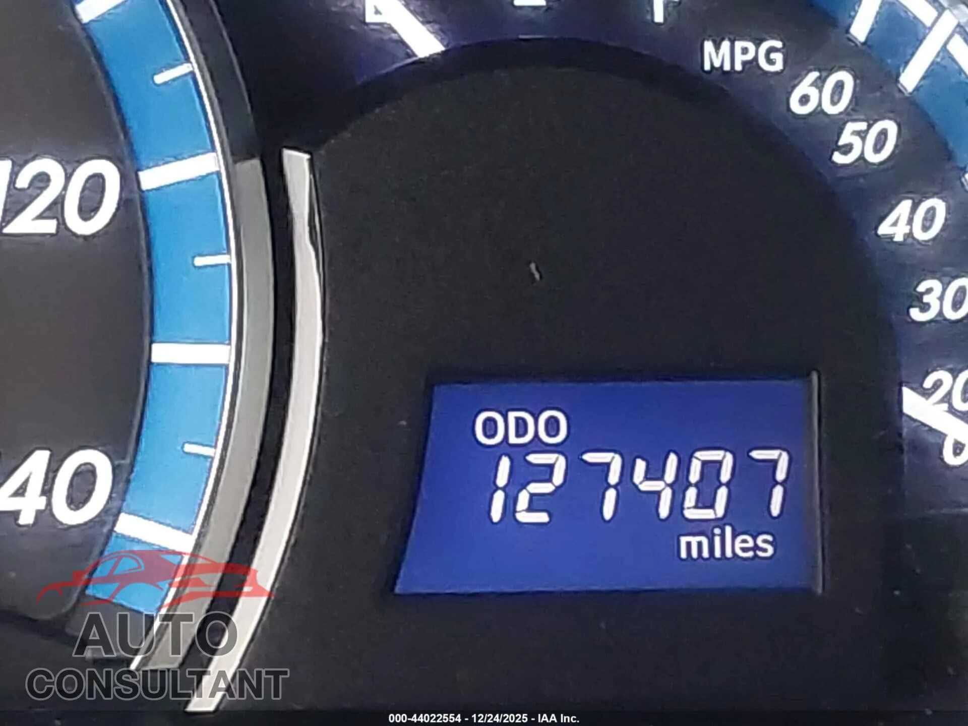 2012 TOYOTA CAMRY HYBRID Damaged VIN 4T1BD1FK1CU007205 – photo 16 2012 TOYOTA CAMRY HYBRID Damaged VIN 4T1BD1FK1CU007205 – photo 16