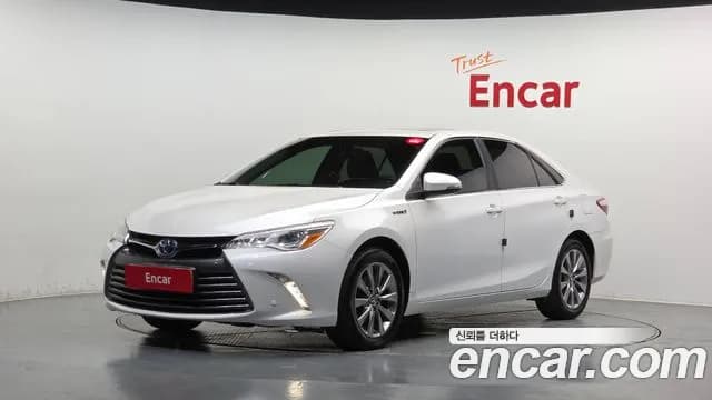 2017 Toyota New Camry Hybrid XLE Sold VIN 4T1BD1FK1HU227550 – exterior detail 2017 Toyota New Camry Hybrid XLE Sold VIN 4T1BD1FK1HU227550 – exterior detail