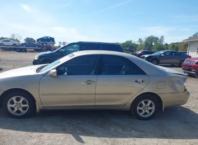 2002 TOYOTA Camry Used VIN 4T1BE32K22U545537 – rear exterior 2002 TOYOTA Camry Used VIN 4T1BE32K22U545537 – rear exterior