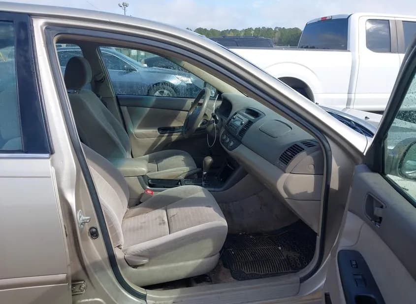 2005 TOYOTA Camry Used VIN 4T1BE32K35U060490 – side profile 2005 TOYOTA Camry Used VIN 4T1BE32K35U060490 – side profile