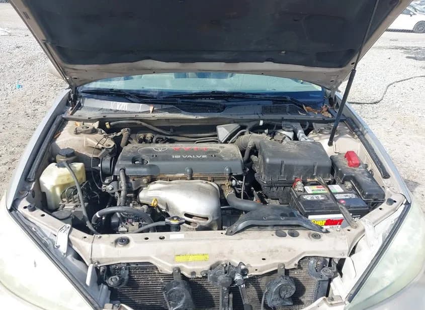 2005 TOYOTA Camry Used VIN 4T1BE32K35U060490 – engine bay 2005 TOYOTA Camry Used VIN 4T1BE32K35U060490 – engine bay