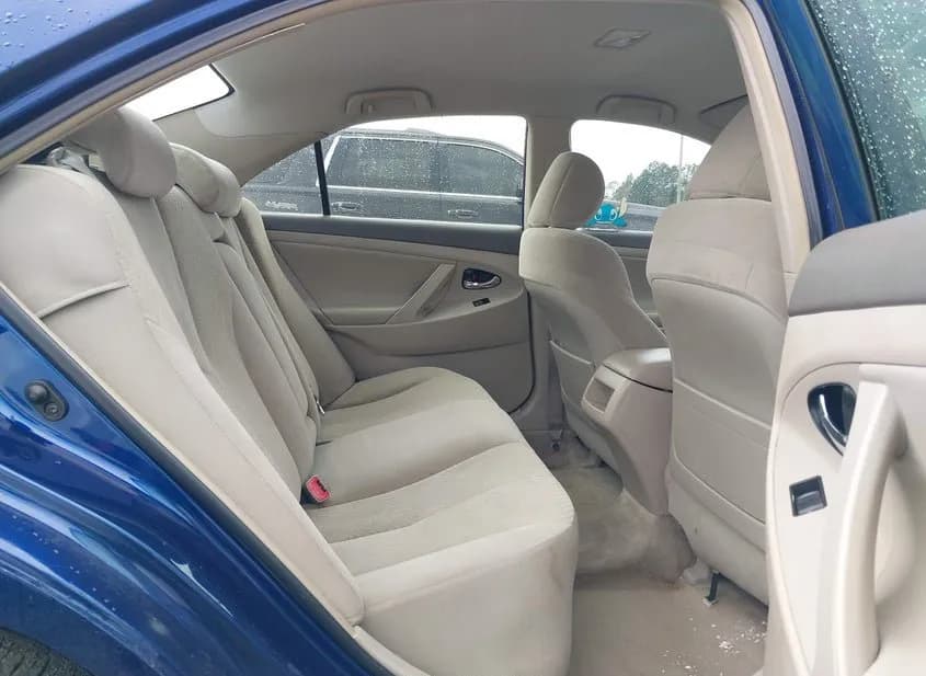 2007 TOYOTA Camry Used VIN 4T1BE46K37U090043 – engine bay 2007 TOYOTA Camry Used VIN 4T1BE46K37U090043 – engine bay