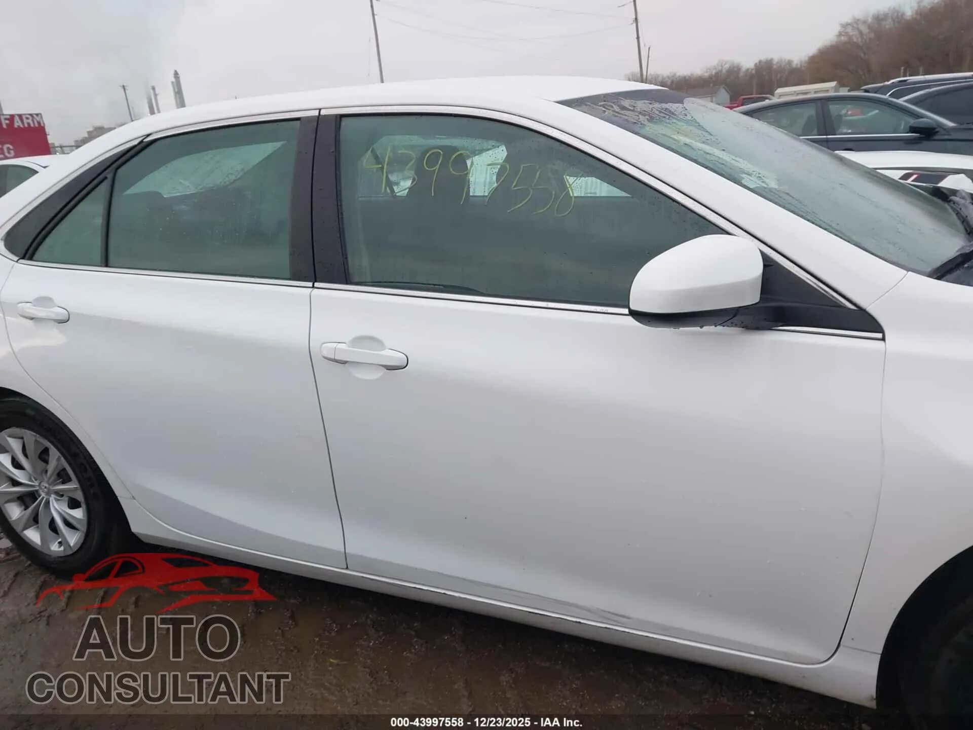 2017 TOYOTA CAMRY Damaged VIN 4T1BF1FK1HU670968 – photo 13 2017 TOYOTA CAMRY Damaged VIN 4T1BF1FK1HU670968 – photo 13