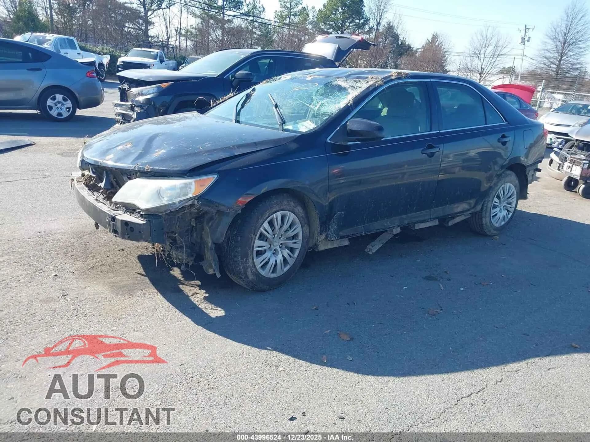 2014 TOYOTA CAMRY Damaged VIN 4T1BF1FK4EU353584 – rear exterior 2014 TOYOTA CAMRY Damaged VIN 4T1BF1FK4EU353584 – rear exterior