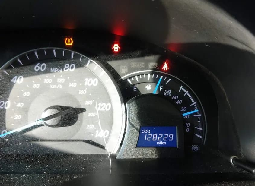 2015 TOYOTA Camry Used VIN 4T1BF1FK7FU013864 – engine bay 2015 TOYOTA Camry Used VIN 4T1BF1FK7FU013864 – engine bay