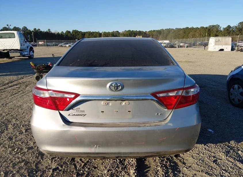 2015 TOYOTA Camry Used VIN 4T1BF1FK7FU013864 – undercarriage 2015 TOYOTA Camry Used VIN 4T1BF1FK7FU013864 – undercarriage