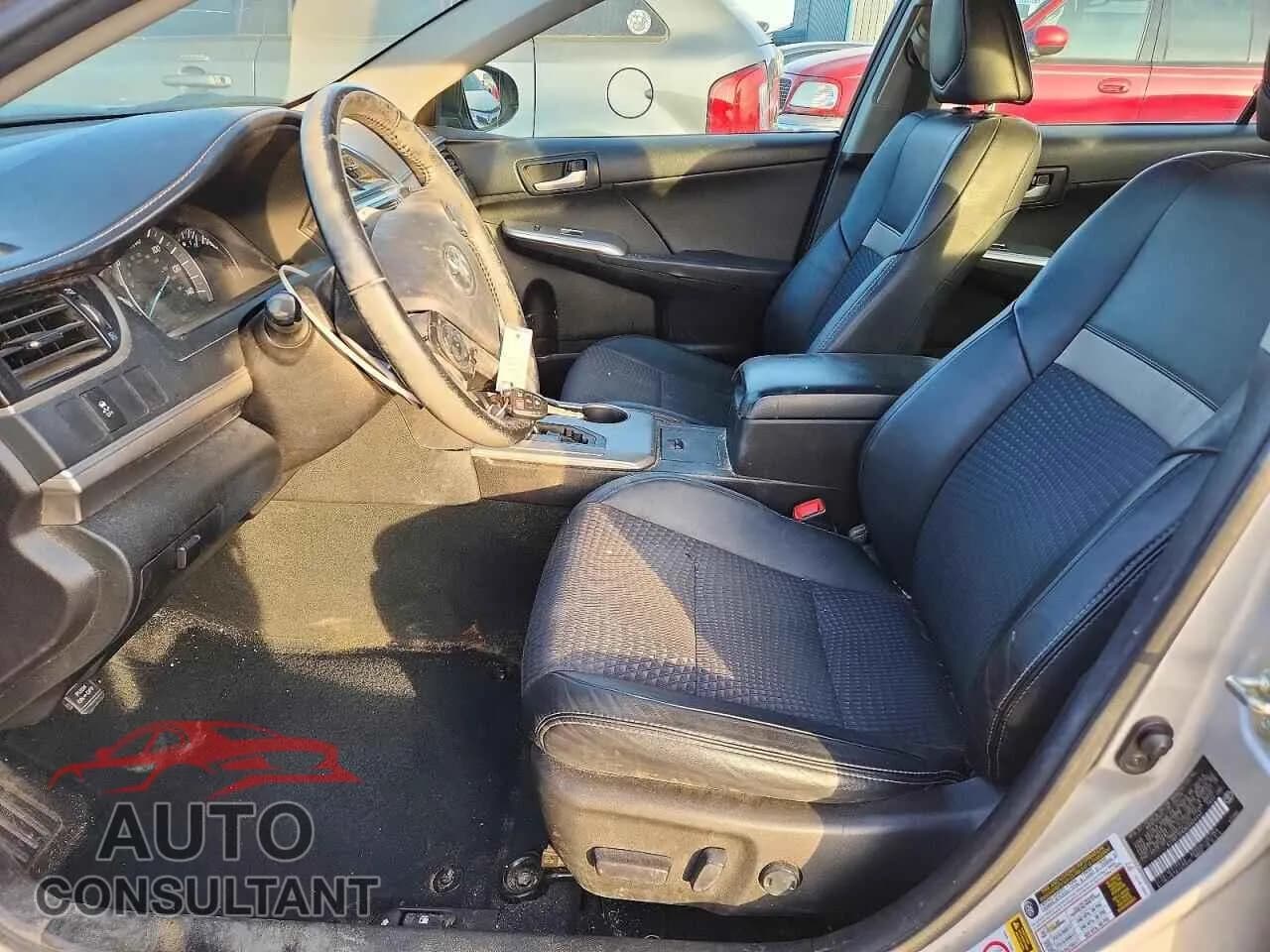 2014 TOYOTA CAMRY Damaged VIN 4T1BF1FK9EU404447 – exterior detail 2014 TOYOTA CAMRY Damaged VIN 4T1BF1FK9EU404447 – exterior detail