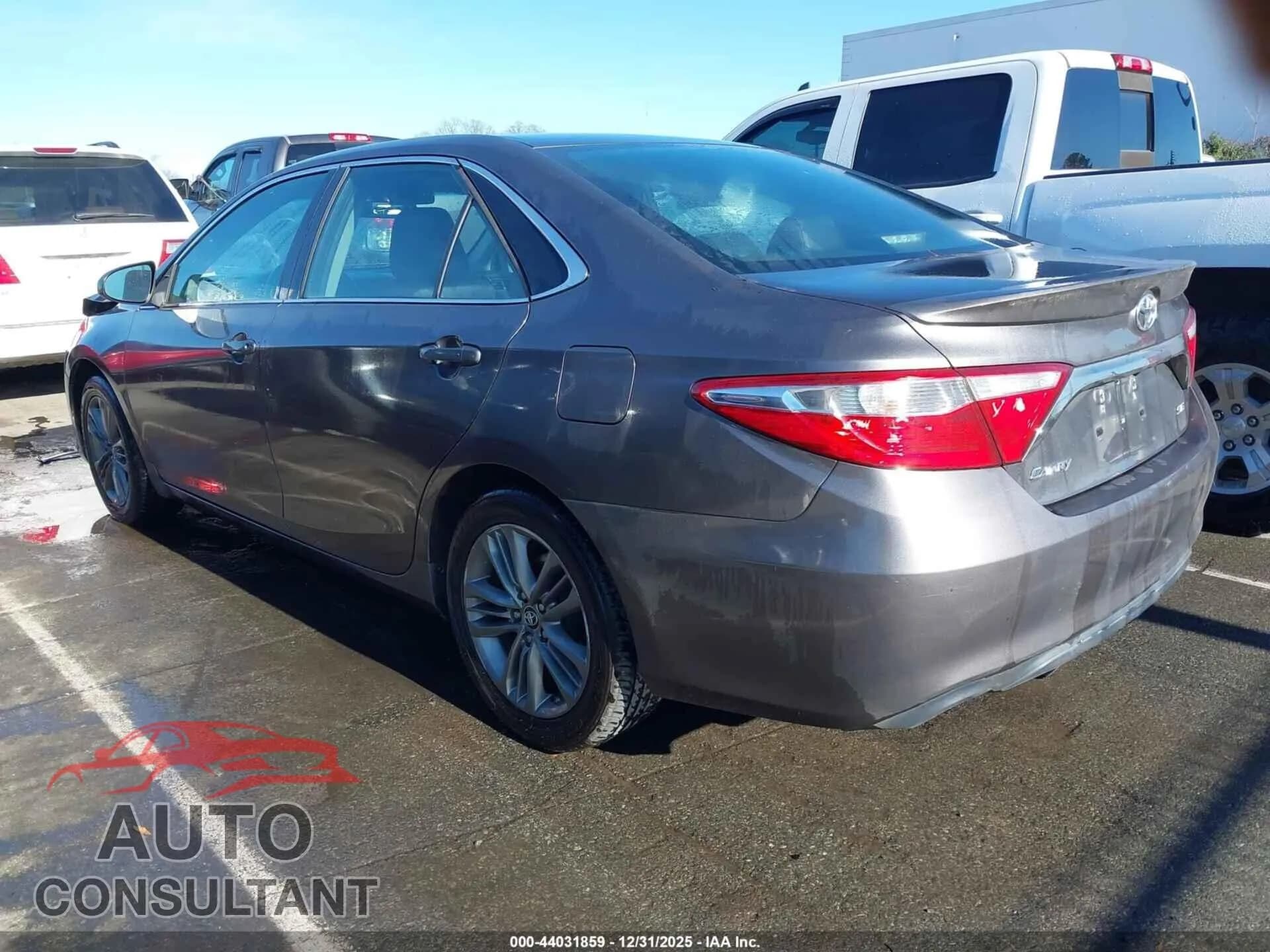 2015 TOYOTA CAMRY Damaged VIN 4T1BF1FK9FU957455 – side profile 2015 TOYOTA CAMRY Damaged VIN 4T1BF1FK9FU957455 – side profile