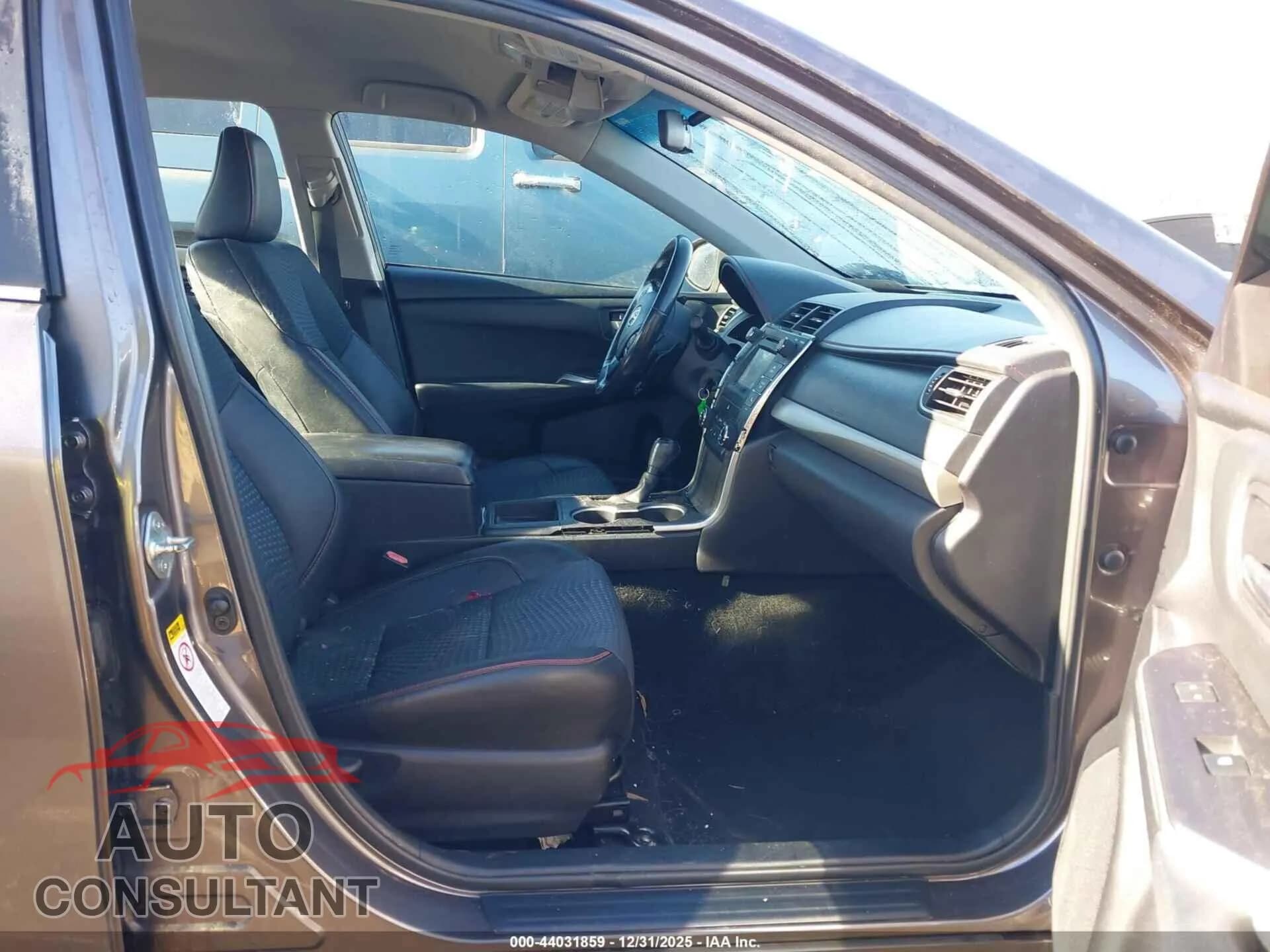 2015 TOYOTA CAMRY Damaged VIN 4T1BF1FK9FU957455 – interior seats 2015 TOYOTA CAMRY Damaged VIN 4T1BF1FK9FU957455 – interior seats