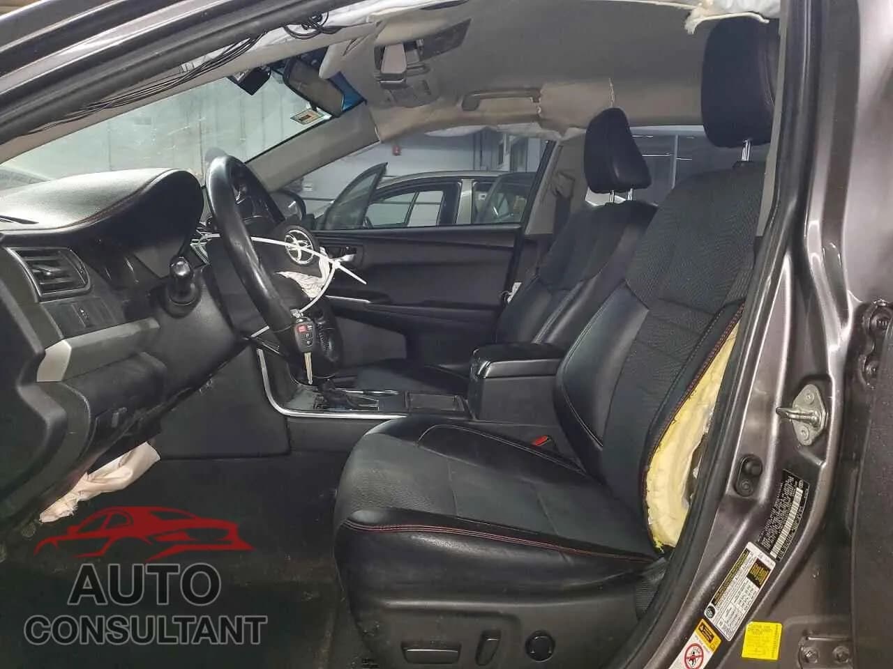 2016 TOYOTA CAMRY Damaged VIN 4T1BF1FKXGU120764 – exterior detail 2016 TOYOTA CAMRY Damaged VIN 4T1BF1FKXGU120764 – exterior detail