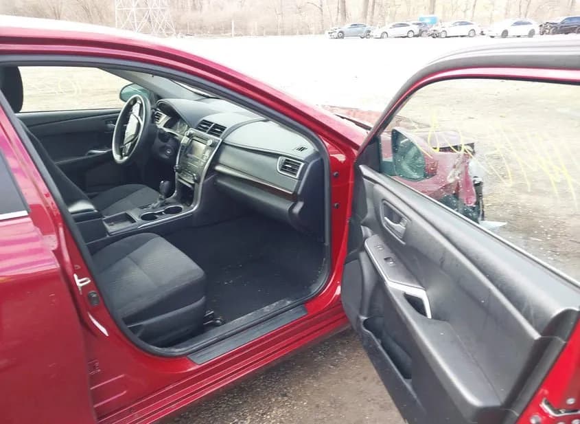 2016 TOYOTA Camry Used VIN 4T1BF1FKXGU594746 – interior seats 2016 TOYOTA Camry Used VIN 4T1BF1FKXGU594746 – interior seats