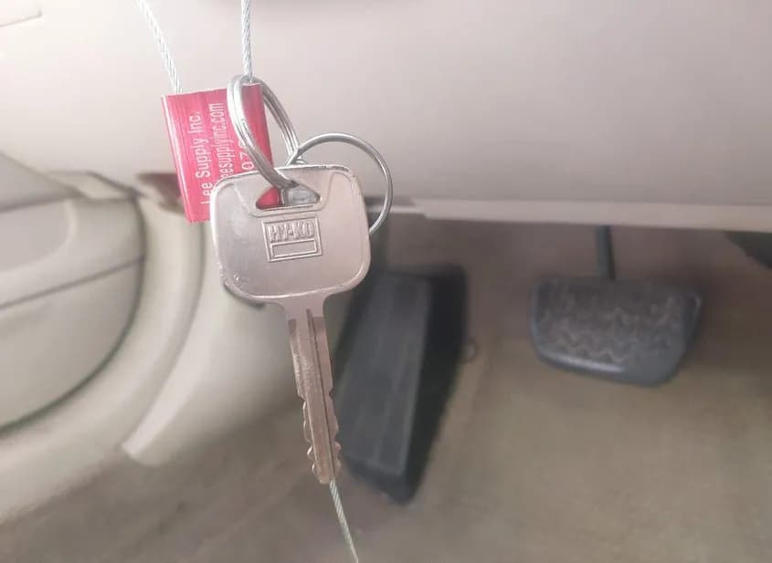 2000 TOYOTA Avalon Used VIN 4T1BF28B2YU002423 – photo 14 2000 TOYOTA Avalon Used VIN 4T1BF28B2YU002423 – photo 14