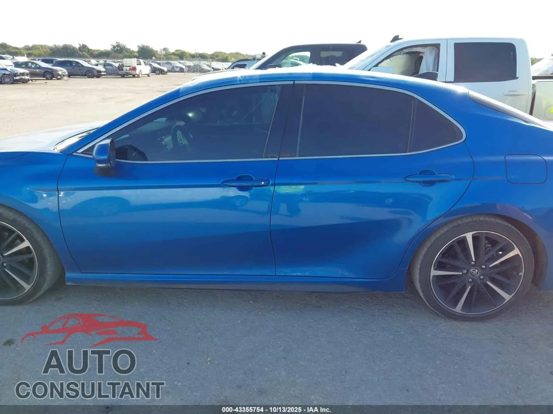 2018 TOYOTA CAMRY Damaged VIN 4T1BZ1HK6JU019569 – photo 14 2018 TOYOTA CAMRY Damaged VIN 4T1BZ1HK6JU019569 – photo 14