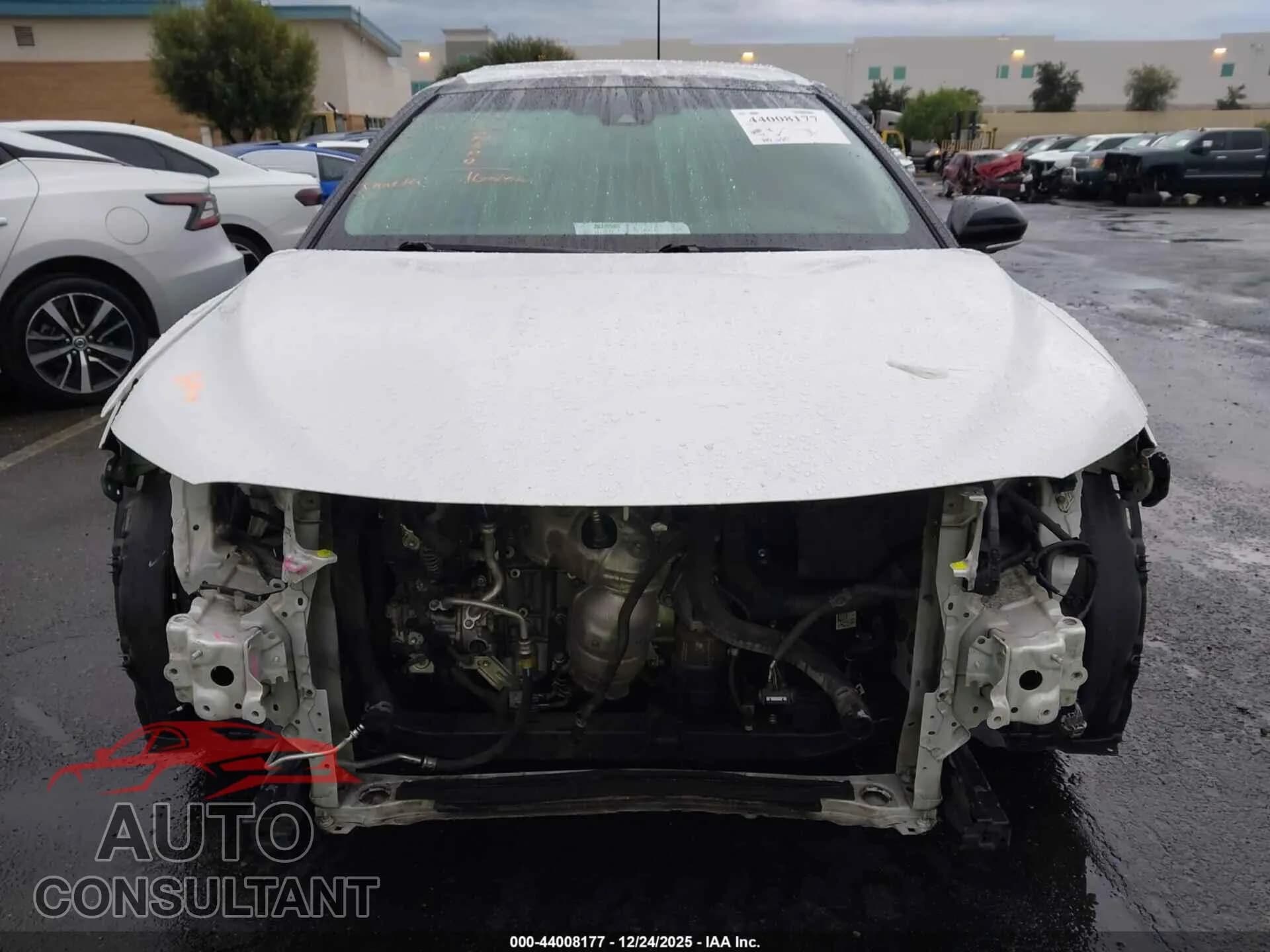 2018 TOYOTA CAMRY Damaged VIN 4T1BZ1HK9JU018612 – photo 12 2018 TOYOTA CAMRY Damaged VIN 4T1BZ1HK9JU018612 – photo 12