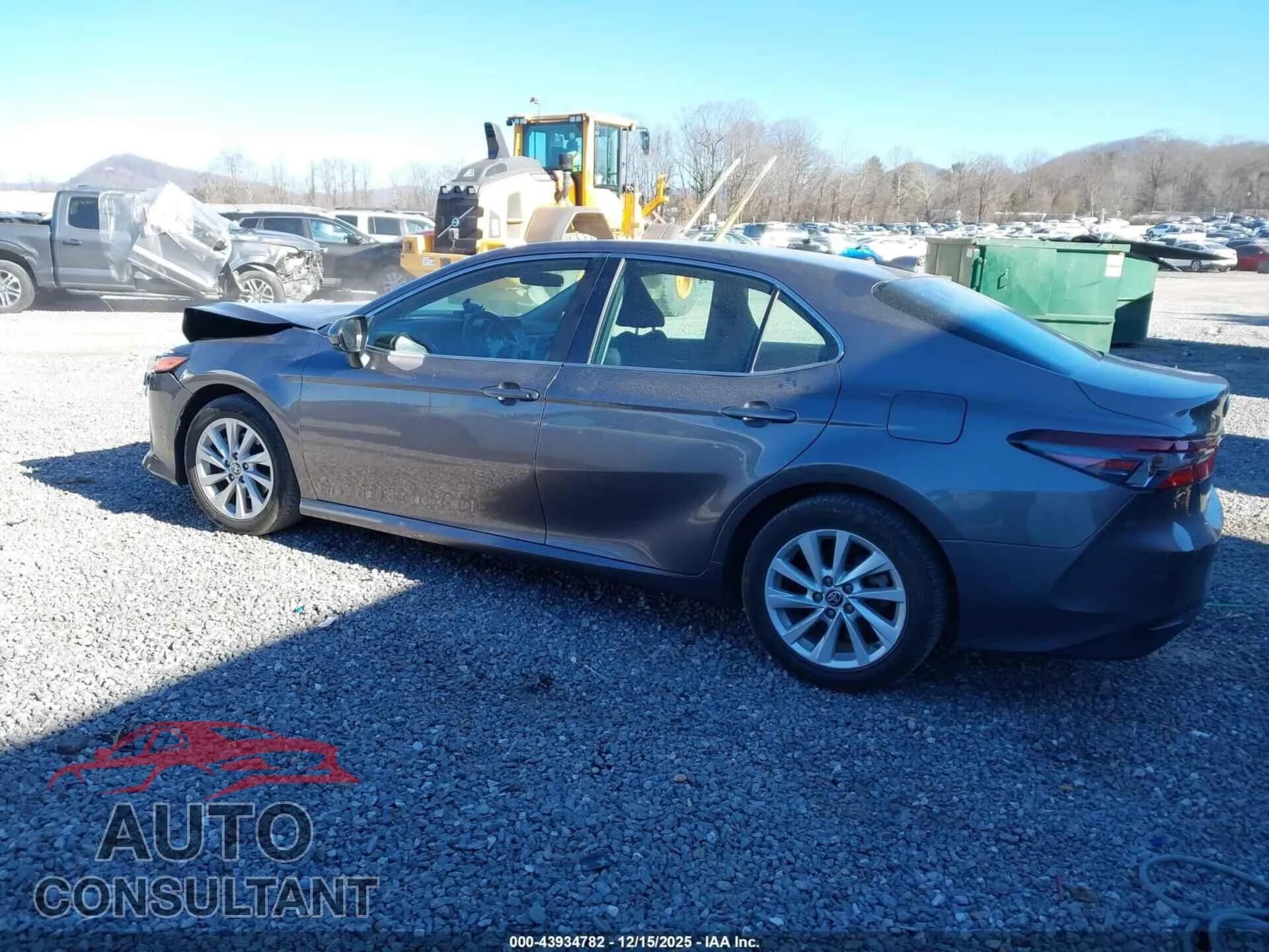 2022 TOYOTA CAMRY Damaged VIN 4T1C11AK2NU674453 – photo 14 2022 TOYOTA CAMRY Damaged VIN 4T1C11AK2NU674453 – photo 14