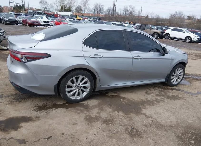 2022 TOYOTA Camry Used VIN 4T1C11AK6NU657025 – photo 11 2022 TOYOTA Camry Used VIN 4T1C11AK6NU657025 – photo 11