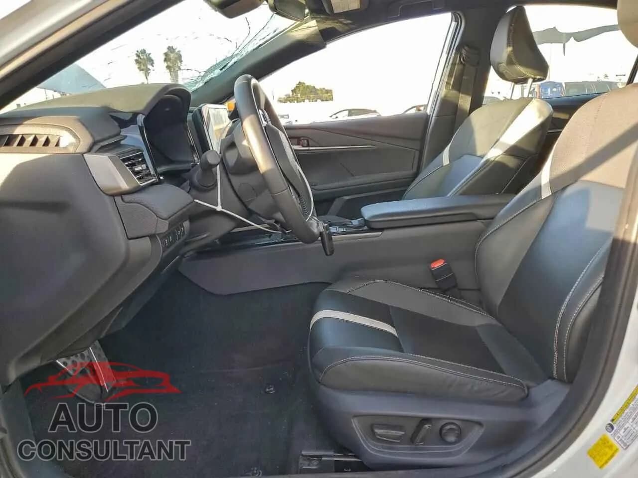 2025 TOYOTA CAMRY Damaged VIN 4T1DAACK0SU080599 – exterior detail 2025 TOYOTA CAMRY Damaged VIN 4T1DAACK0SU080599 – exterior detail