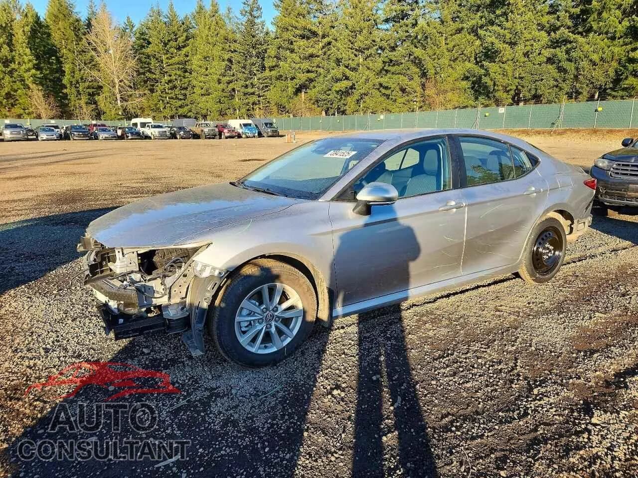 2025 TOYOTA CAMRY Damaged VIN 4T1DBADK4SU505804 – front exterior 2025 TOYOTA CAMRY Damaged VIN 4T1DBADK4SU505804 – front exterior